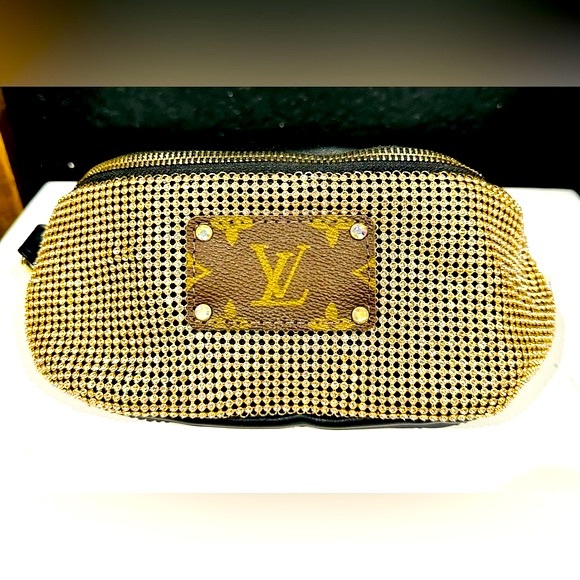 Sandra Ling Handbags - NWT Sandra Ling Gold Crystal & Black Vegan Leather Waist Bag